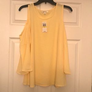 Women’s soft shoulder blouse